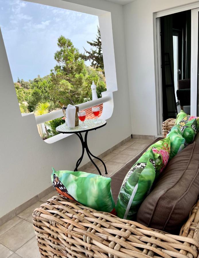 Palm View Guesthouse, Adults Only Luz Exterior foto